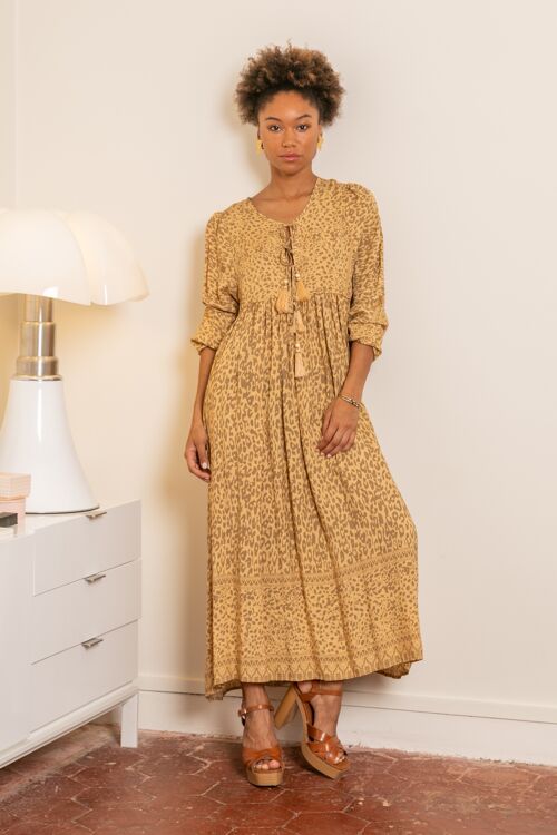 Robe longue à imprimé bohémien avec pompons