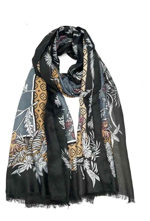 Foulard brillant motif végétal