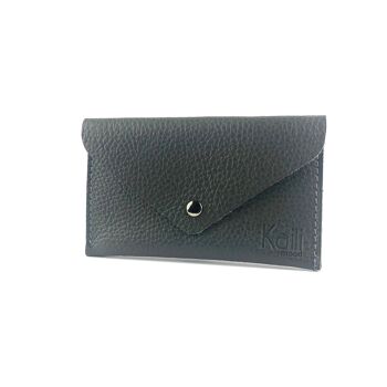 K0040FB | Sachet à rabat Fabriqué en Italie en véritable cuir pleine fleur grainé dollar - Couleur Gris - Dimensions : 13 x 8 x 0,5 cm - Conditionnement : fond/couvercle rigide Coffret Cadeau 2