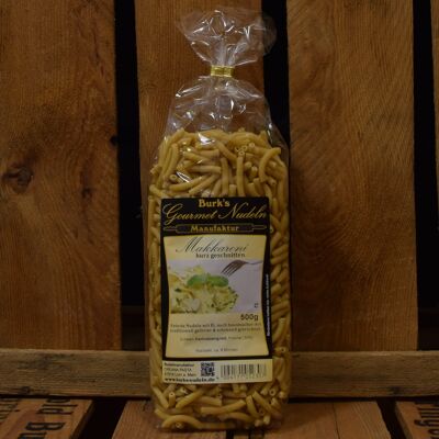 Gourmet pasta macaroni in short form, perfect for pasta casseroles like 'Mac & Cheese'