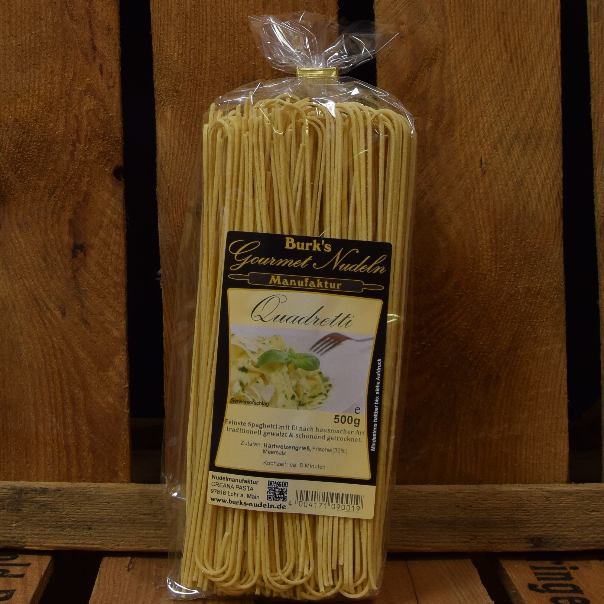 Gourmet spaghetti "alla chitarra" pasta rolled with egg