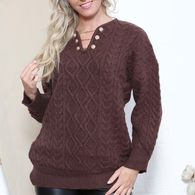 Pull en grosse maille torsadée marron avec col chaîne