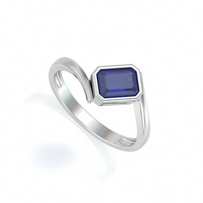 Ring White Gold Sapphire 2.26grs