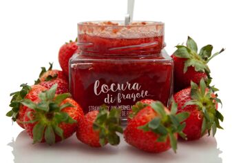 Confiture artisanale de fraises bio 85% fruits 175g. Teneur réduite en sucre. 3