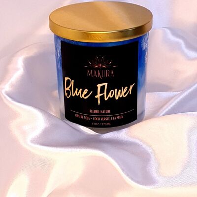 Candela di fiori blu