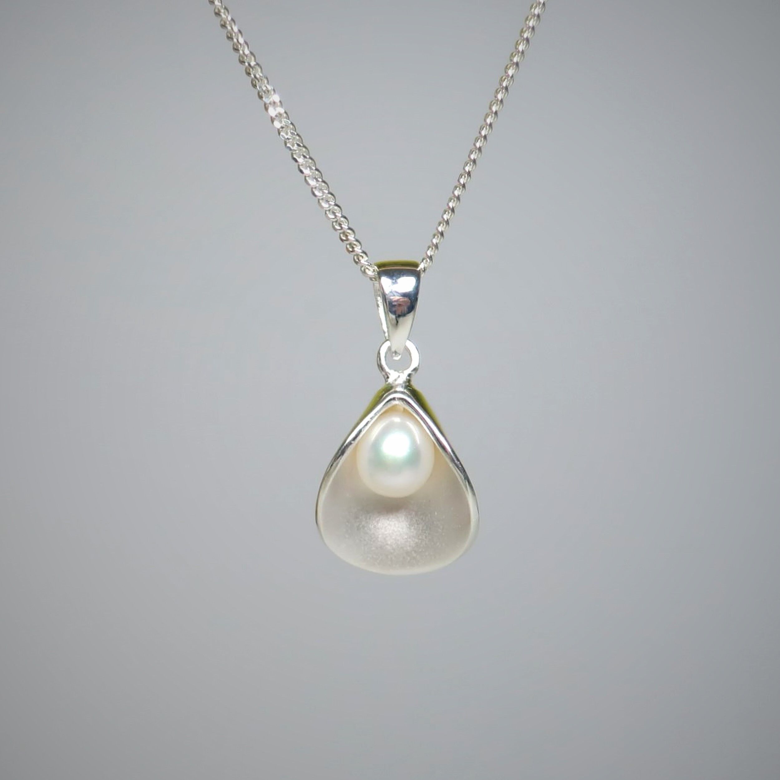 Pendente in argento 925 con perla coltivata d'acqua dolce