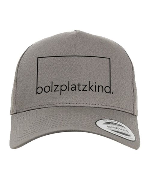 Bolzplatzkind Curved Snapback Cap Grau Schwarz