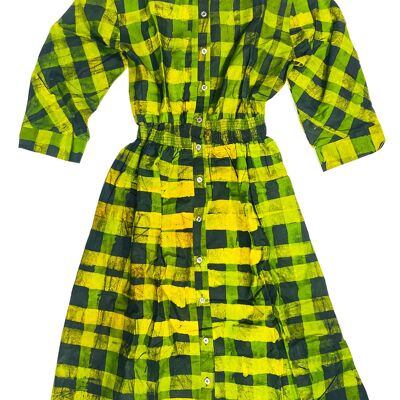 ROBE CHEMISE FABRIQUÉE À LA MAIN EN TISSU BATIK. VERT ÉCOSSAIS.