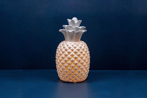 Porcelain Pineapple Table Lamp