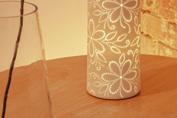 Lampe de table cylindrique en porcelaine à motifs floraux LP034 4