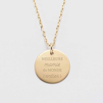 Collier avec médaille gravée plaqué or - "Meilleure mamie du monde entier" 2