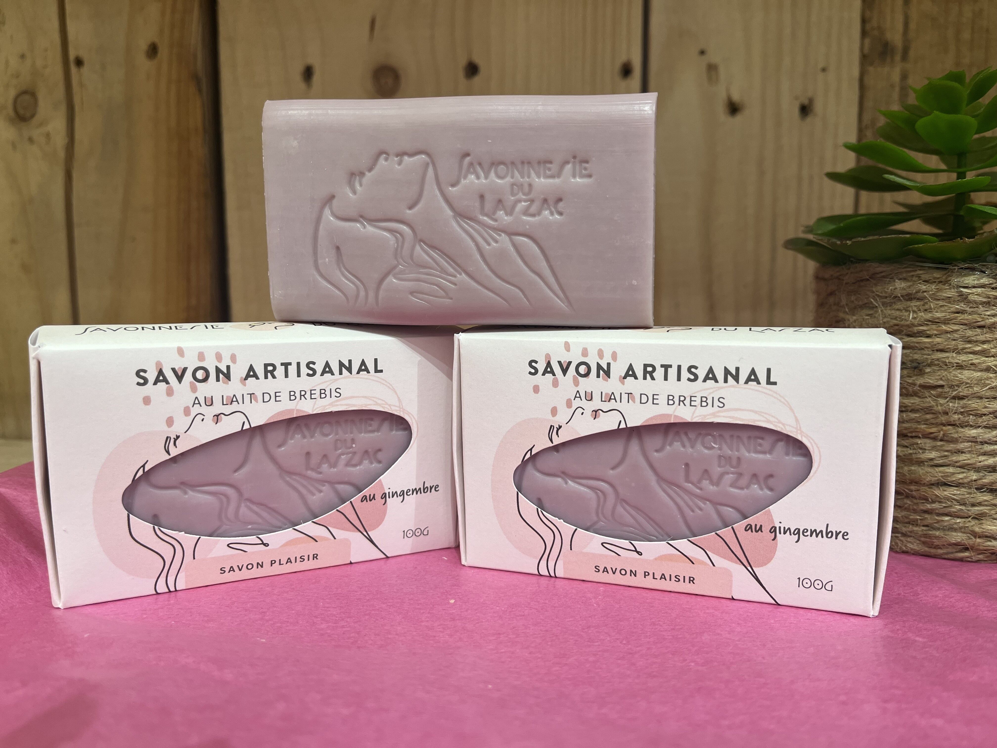 Pleasure soap with sheep's milk and ginger