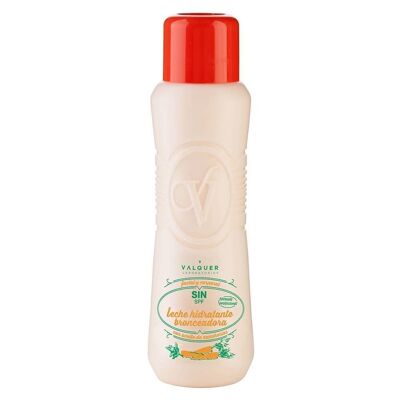 Moisturizing carrot tanning milk for face and body