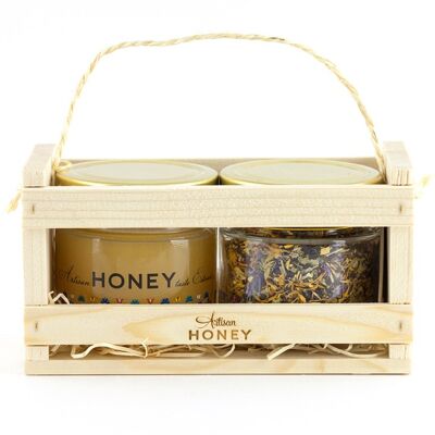 Artisan Blossom Honey 200 g and Herbal tea 25 g in a wooden gift box