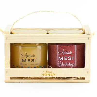 Artisan Honey 200 g and Honey with Cranberries 200 g in a wooden gift box
