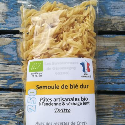 Organic durum wheat semolina pasta