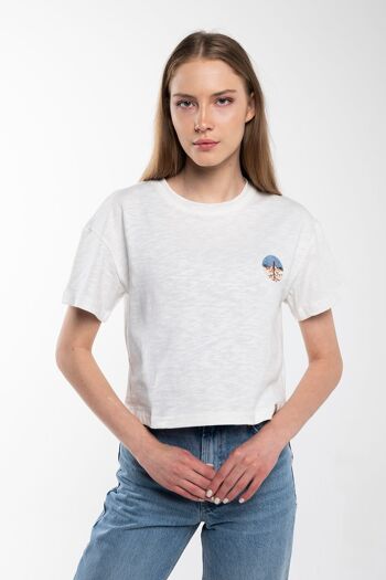 T-shirt blanc à broderie nature 12