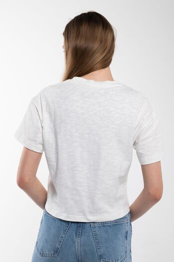 T-shirt blanc à broderie nature 10