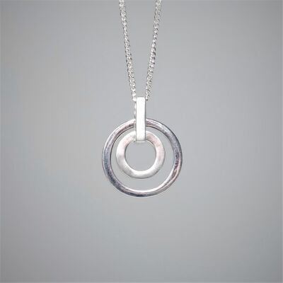 925 silver pendant with movable rings