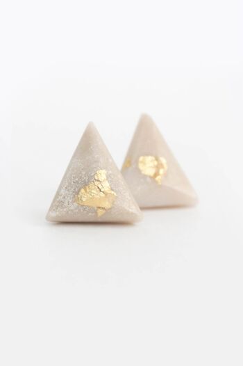 Pyramide - Beige - Boucles d'oreilles triangulaires 2
