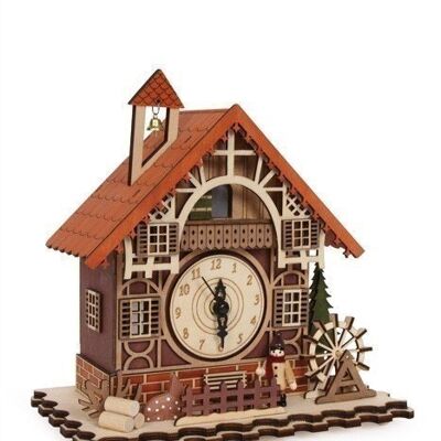 reloj casa con entramado de madera | Primavera y Semana Santa | Madera