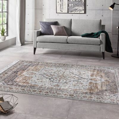 Oriental-Look Velvet Carpet with Fringes Tabriz Madiha