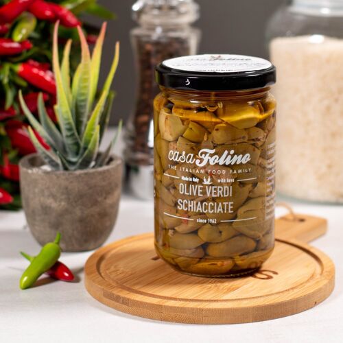 Calabrian Green Olives Crushed Spicy 314ml