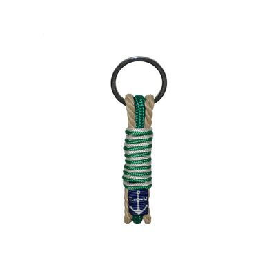 Llavero hecho a mano con cuerda clásica y hilo verde trenzado