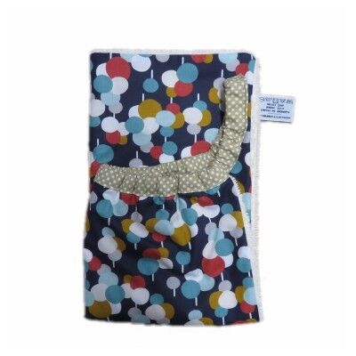 Bubbles adult elastic bib towel