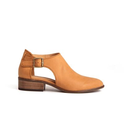 Victoria Sling-back Pump Camel