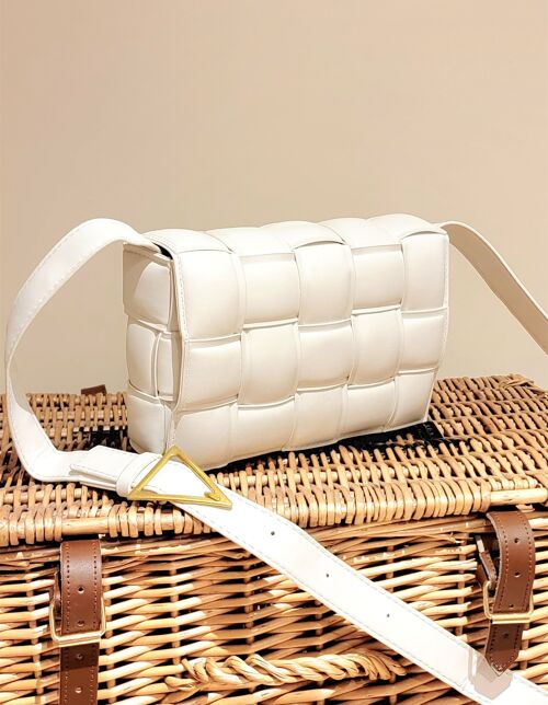Handmade Women's Padded Crossbody Bag Buckle Shoulder Bag Intrecciato Pattern Bag with Long Adjustable Strap - GM005 white