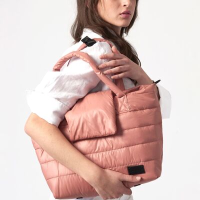7AM Enfant Capri Diaper Bag - Stylish Bag for Modern Moms. Multiple interior pockets, Wallet, Light and Fashionable - Rose Dawn