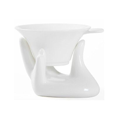 Porcelain strainer with stand