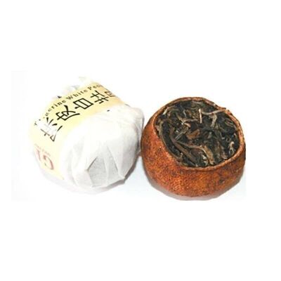 White Tangerine white tea in tangerine peel - 250 g