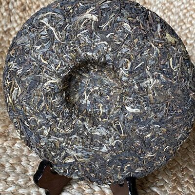 Puer Sheng Tea (raw) Old Tree Leaf Cake 2016 357g