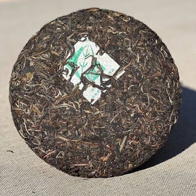 Puer Sheng Tee (roh) Wilder alter Baum 2010 357gr