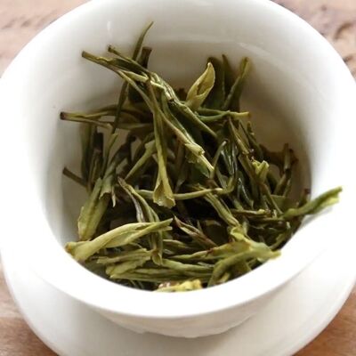 Frischer Anji Bai Cha Grüntee - 250 g