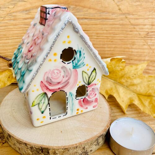 Ceramic candle holder, little house shape for tea light