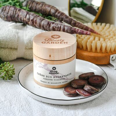 Violet carrot organic moisturizing cream