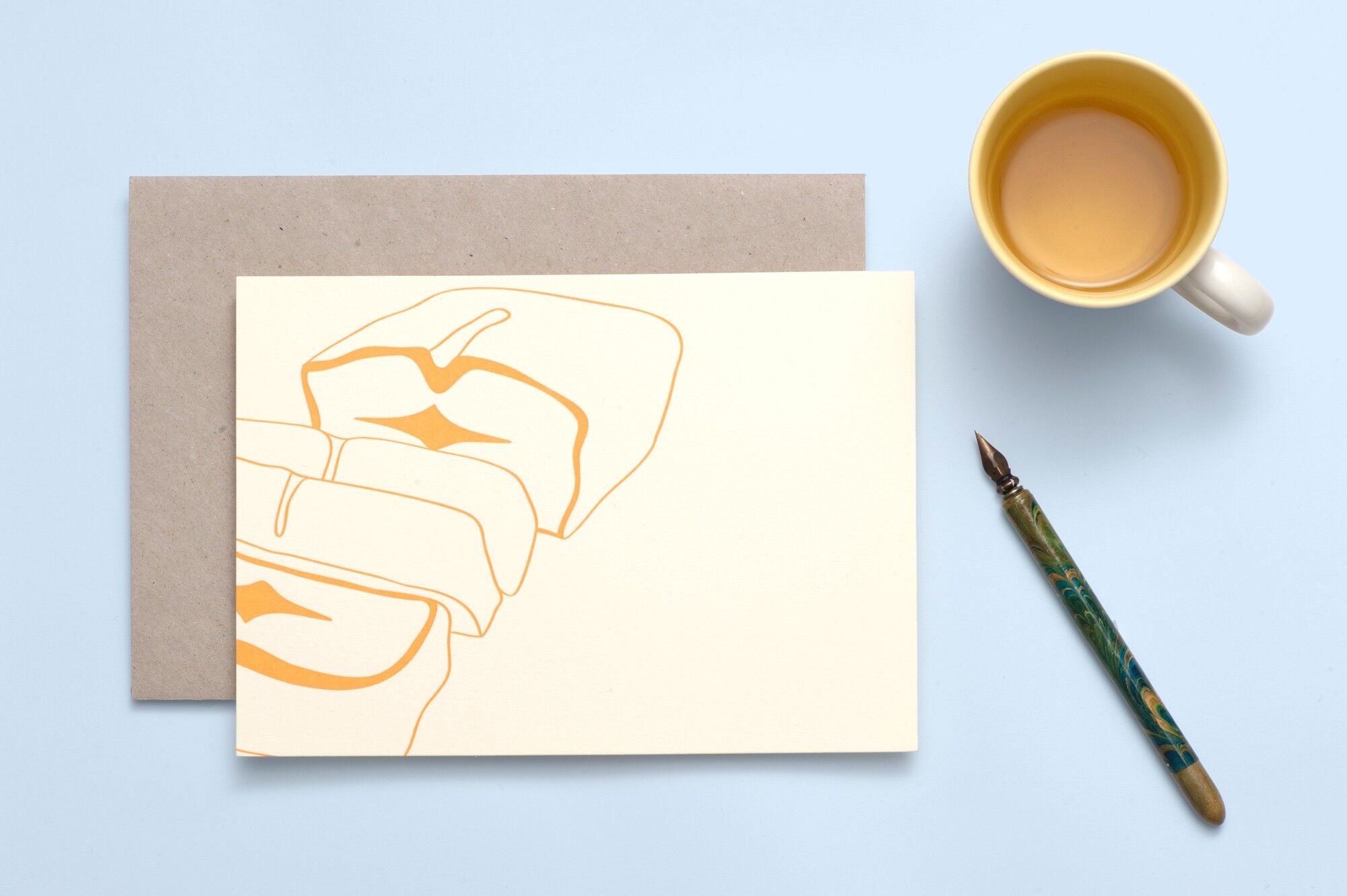 Cartoncino A5 a quattro quarti