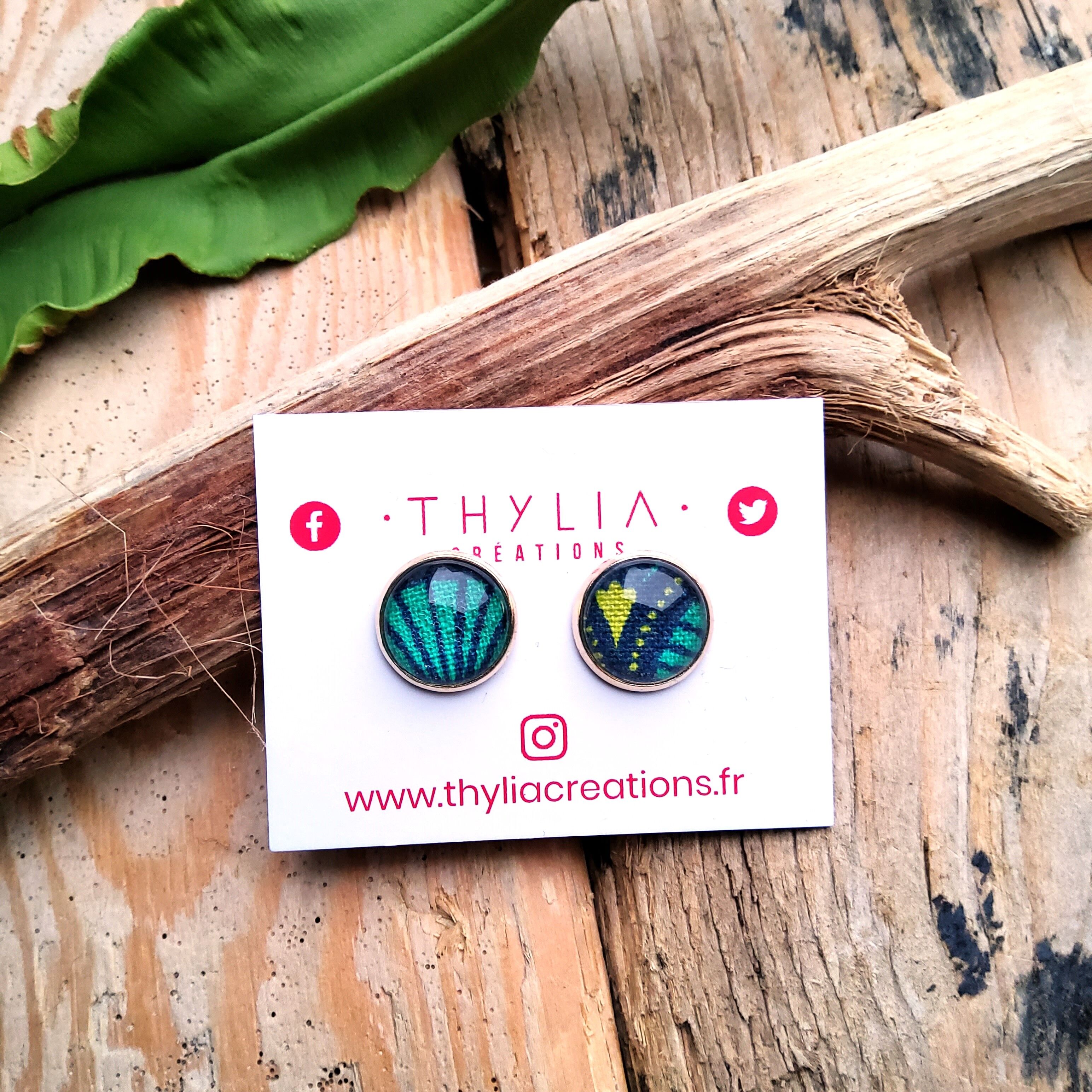 Grüne Mucha-Chip-Ohrringe, japanischer Stoff, „KC-Gold“-Metall