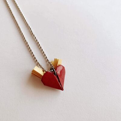 .Winged Heart Necklace. - Silverish