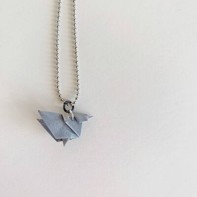 .Classic Hummingbird Necklace. - Light Grey - Silverish
