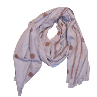 Super Soft Weave Scarf keeping you cosy in the Spring 4