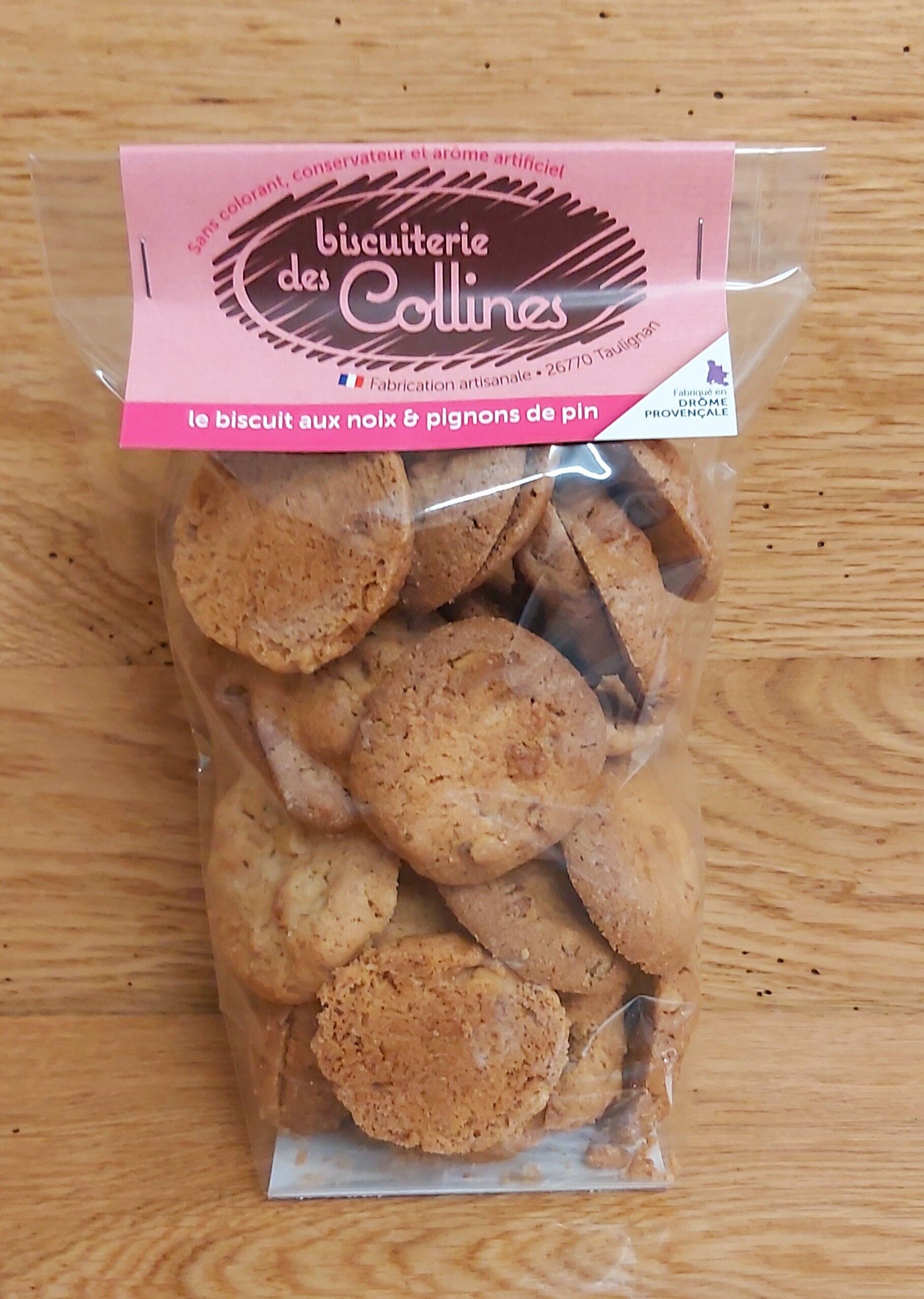 Biscotto Dauphiné noci e pinoli