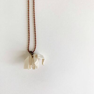.Classic Elephant Necklace. - White - Copper - L: 65cm