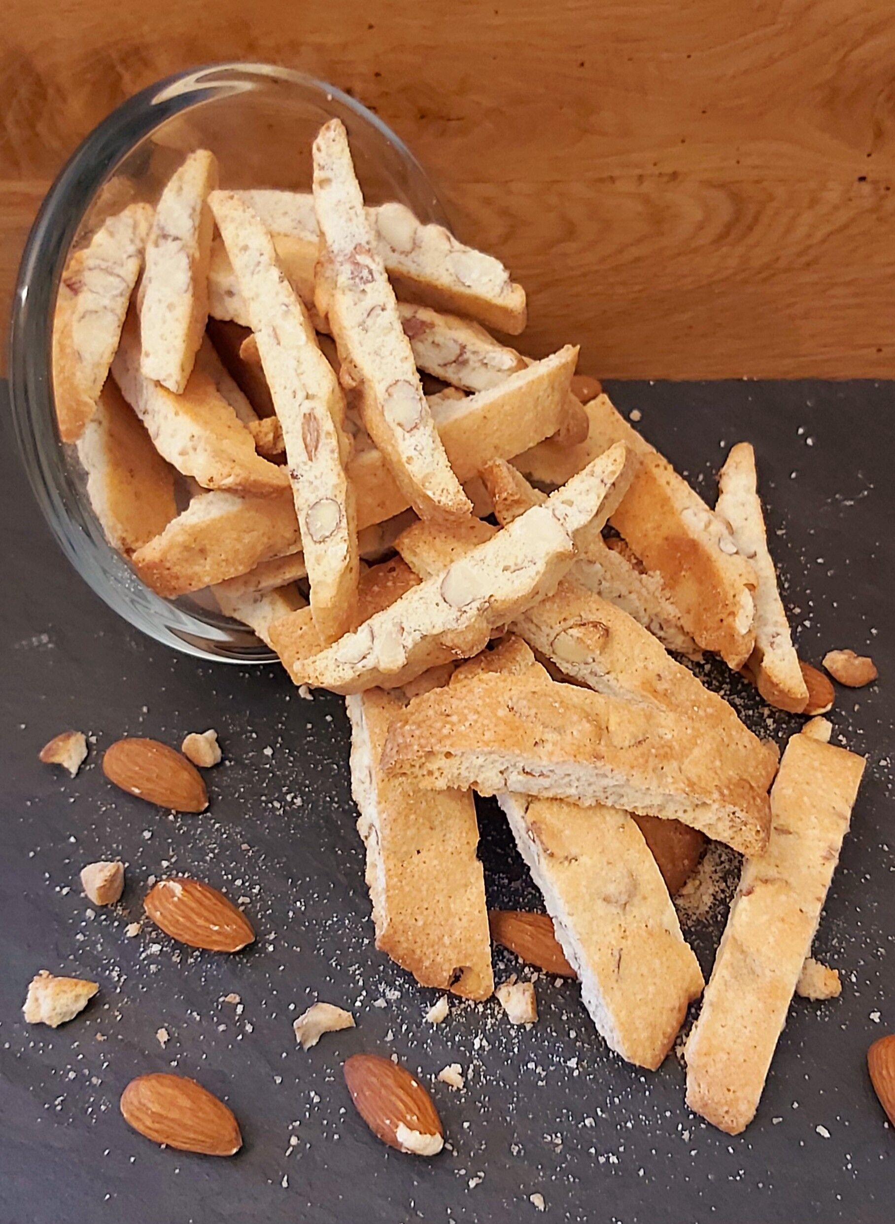 Confezione sfusa da 2kg di mandorle croccanti e fiori d'arancio