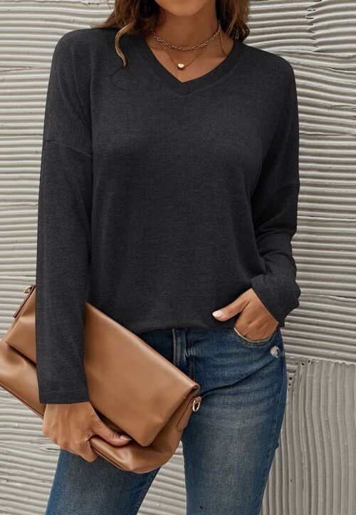Cozy Drop Shoulder Basic Sweater-Black