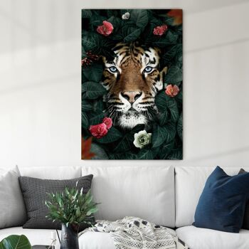 Hidden Tiger - 12x16" (30x40cm) - Floating (Black) 1