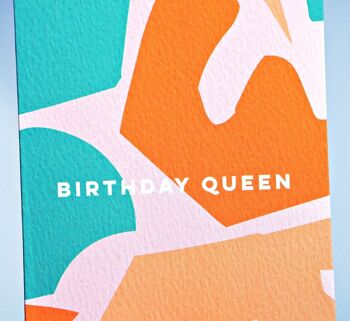 Carte de formes de reine d'anniversaire 3